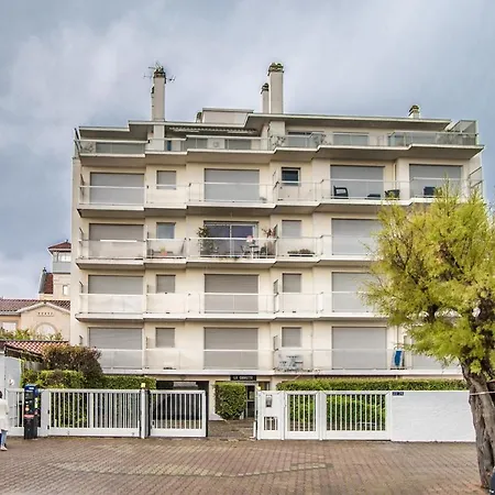 Appartement Superbe En 1ère Ligne En Plein Cœur D’arcachon *